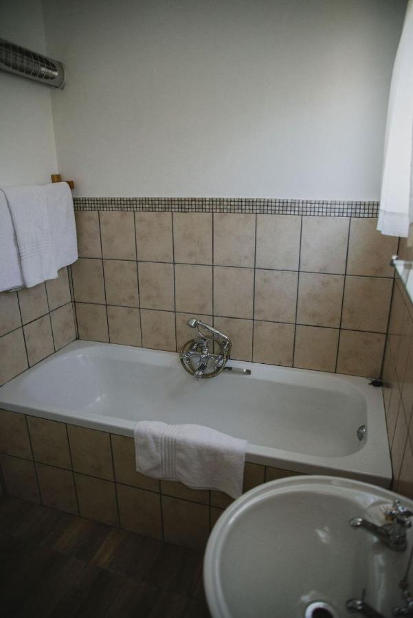 Lydenburg Manor Guest House מראה חיצוני תמונה